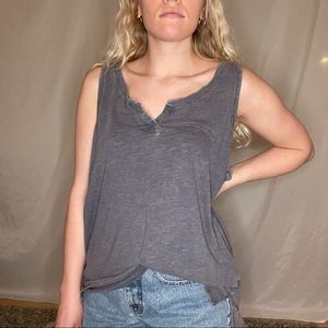 Grey tank top